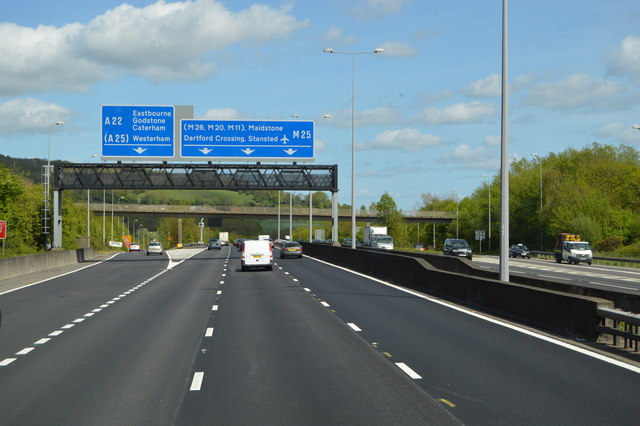 junction-6-m25-n-chadwick-cc-by-sa-2-0-geograph-britain-and-ireland