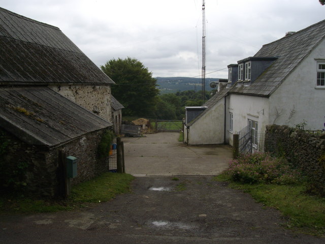 Farmyard, Lower Ton-y-Felin © M J Roscoe :: Geograph Britain and Ireland