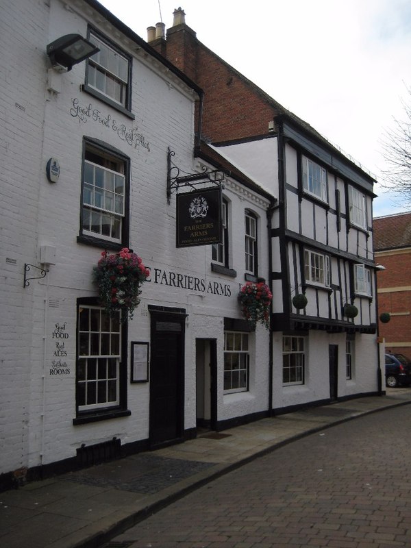 The Farriers Arms © Philip Halling cc-by-sa/2.0 :: Geograph Britain and ...