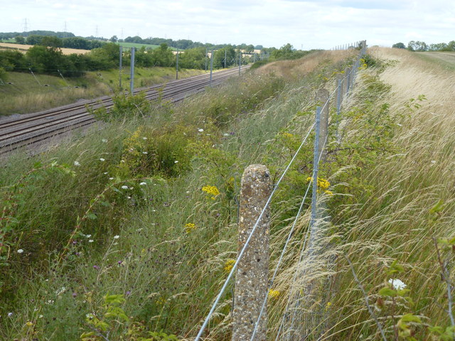 East Coast main line railway west of Carlby
