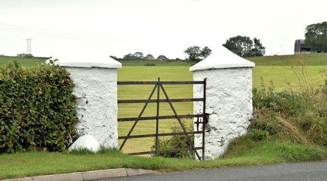 Traditional field gate, Ballyreagh, Newtownards (July 2015)