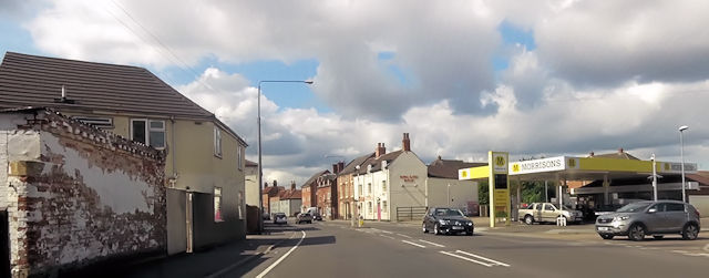 morrisons-garage-on-a620-retford-john-firth-geograph-britain-and