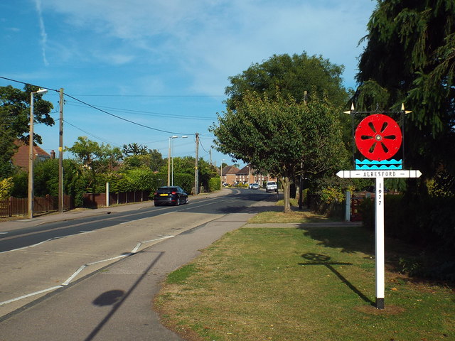 Alresford village sign