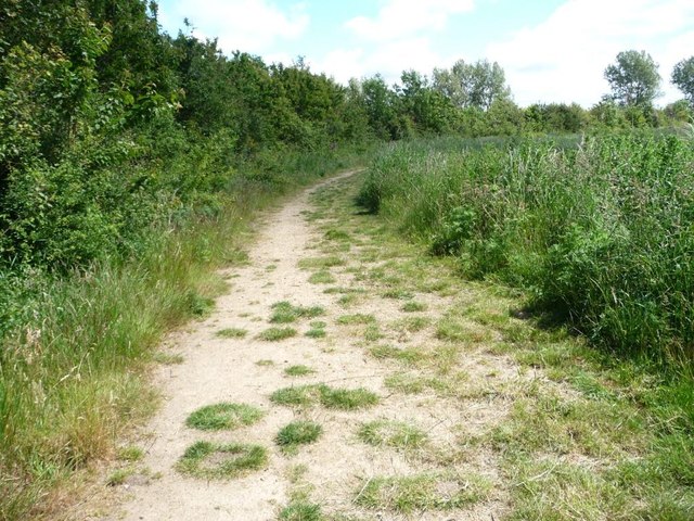 Diverted footpath, south of Martin Mere