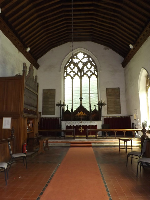 All Saints Church Altar © Geographer :: Geograph Britain and Ireland