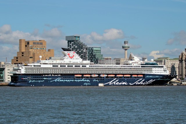 Mein Schiff 1, Liverpool Cruise Terminal