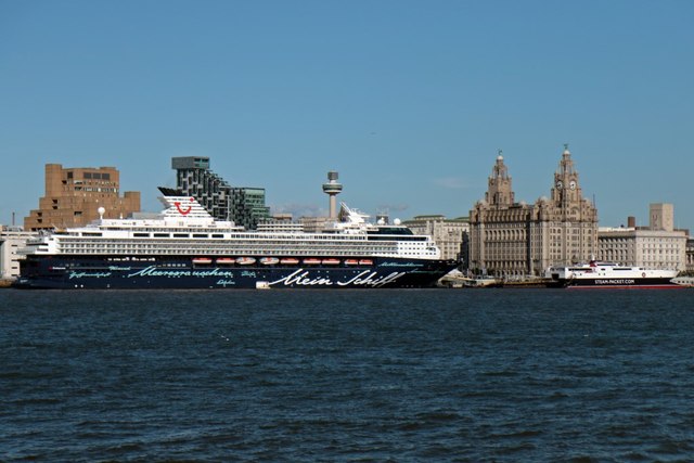 Mein Schiff 1 and Manannan, Liverpool Cruise Terminal