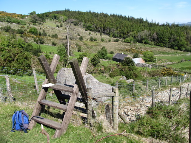 Stile giving access to the open mountain above the Shepherd's Cottage
