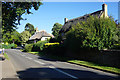 Thatched cottages on Sheep Street