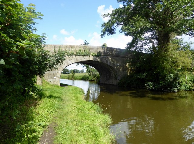 Bridge 49 on the Lancaster Canal © philandju cc-by-sa/2.0 :: Geograph ...