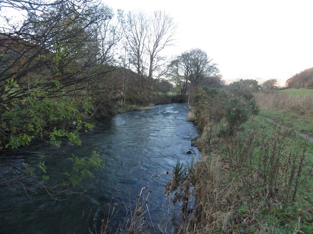 Newlands Beck © Graham Robson cc-by-sa/2.0 :: Geograph Britain and Ireland