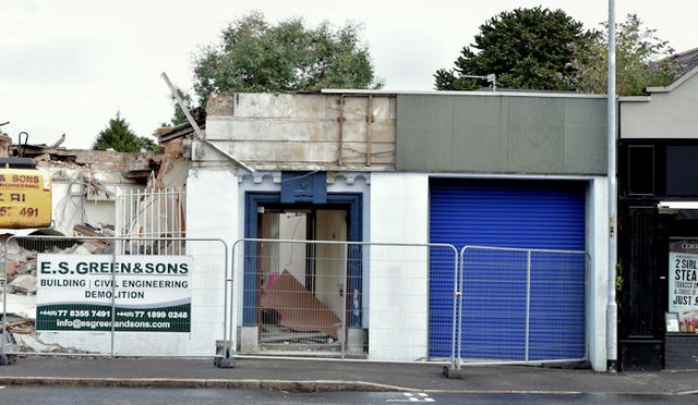 Former Ulster Bank (Knock Branch), Belfast (August 2015)