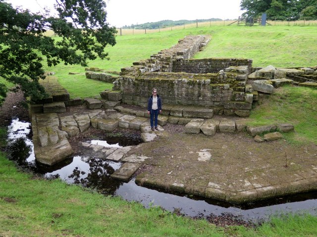 Remains of Chesters Roman Bridge © Andrew Curtis cc-by-sa/2.0 ...