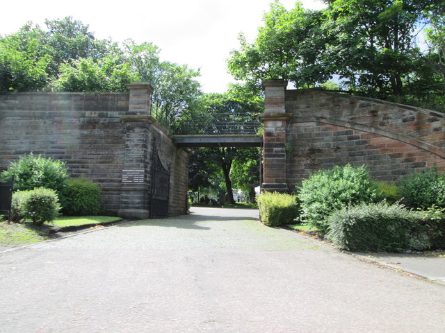 Entrance  to  Seafield  Cemetery  and  Crematorium