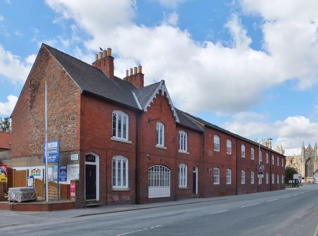 Flemingate, Beverley, Yorkshire © Bernard Sharp :: Geograph Britain and ...