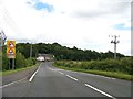 A977 approaching Blairingone Primary School