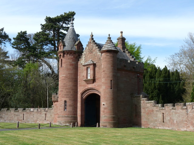 Lodge at Ayton Castle