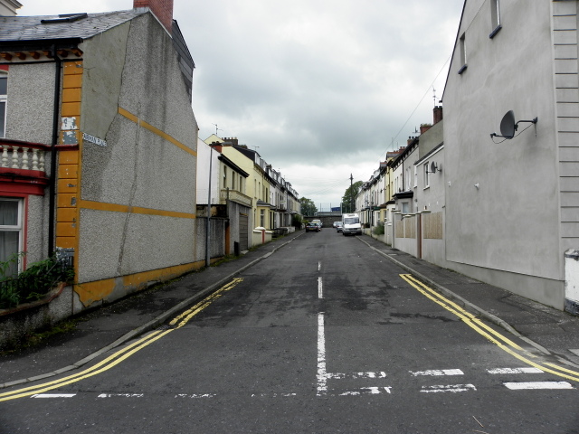 Fairman Place, Derry / Londonderry © Kenneth Allen :: Geograph Ireland