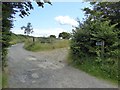 Bridleway along the track to Beara