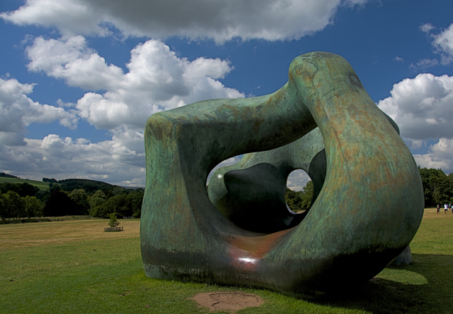 Sculpture in Bretton Country Park
