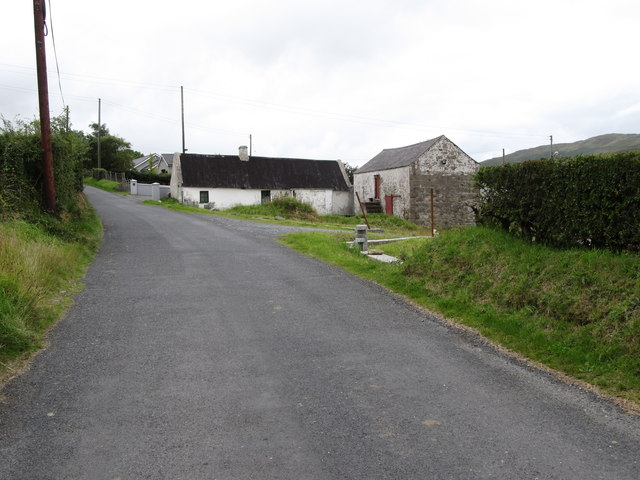 Traditional cottage on the Leitrim Road © Eric Jones cc-by-sa/2.0 ...