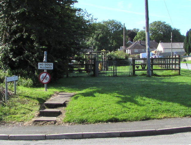 No dogs or bicycles allowed in the children's playground, Clarbeston Road