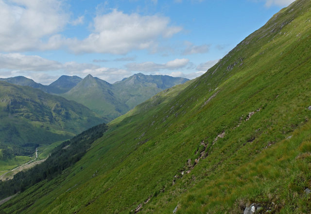 Steep slope below the Bealach an Lapain © John Allan :: Geograph