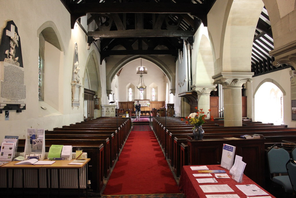 The Nave of Saint Mael and Saint... © Jeff Buck cc-by-sa/2.0 ...