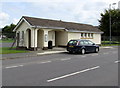 Bus shelter and public toilets, Clunderwen