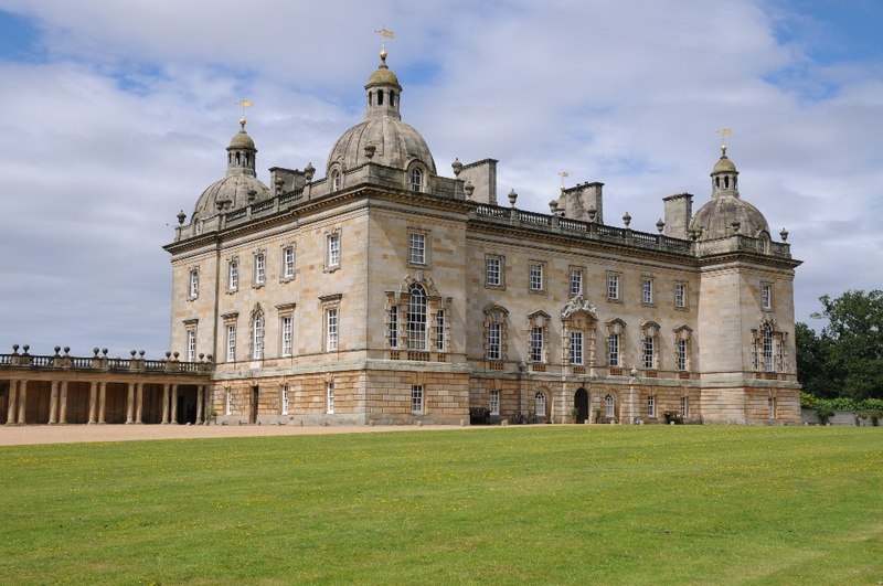 Houghton Hall © Philip Halling cc-by-sa/2.0 :: Geograph Britain and Ireland