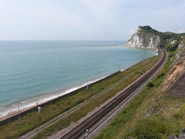 Approach to  Shakespeare Tunnel