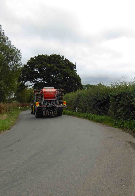 Huge tractor on Crashmore Lane