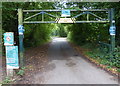 TQ0889 : Entrance to the Bayhurst Wood car park by Mat Fascione