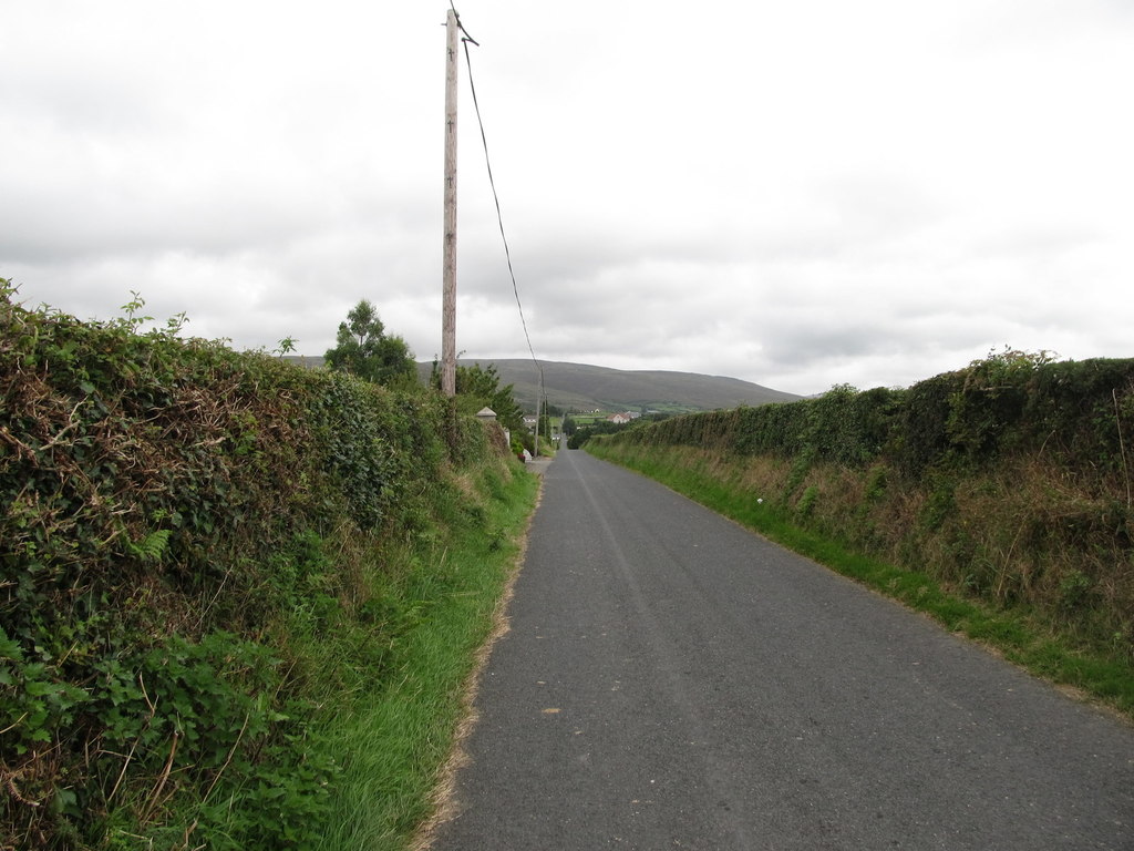 View north along Glenloughan Road © Eric Jones cc-by-sa/2.0 :: Geograph ...