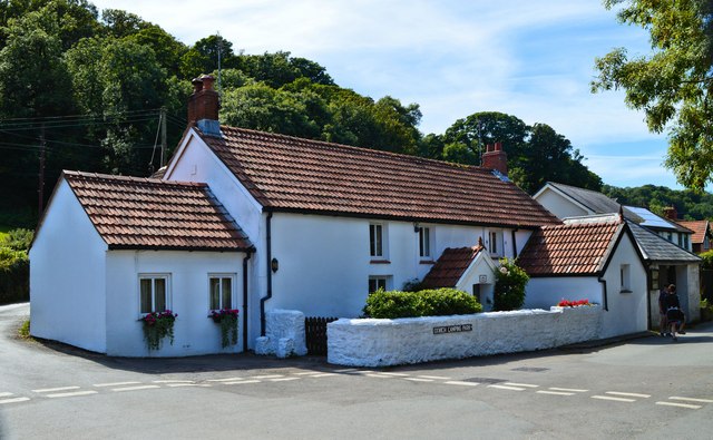 Cottage at the cross roads, Oxwich