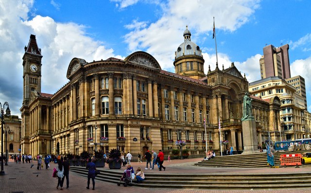 City Hall, the Museum and Art Gallery,... © Philip Pankhurst cc-by-sa/2 ...