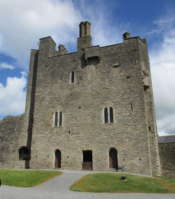 Roscrea Castle, gatetower