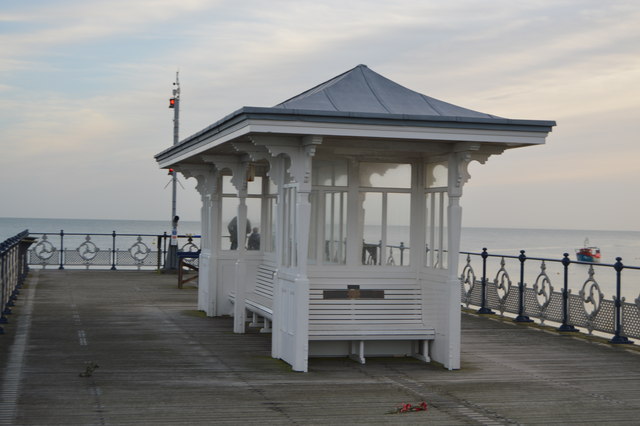 Shelter, Swanage Pier
