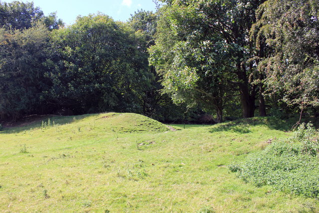 Offa's Dyke north of Chirk Castle © Jeff Buck cc-by-sa/2.0 :: Geograph ...