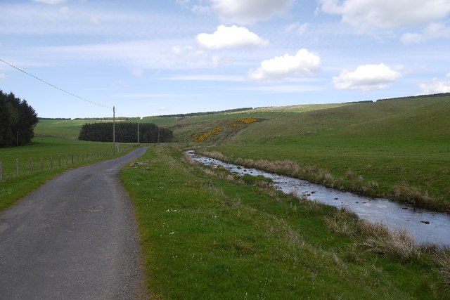 Bothwell Water and road