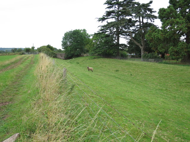 Former Hereford & Gloucester Canal by Monksbury Court