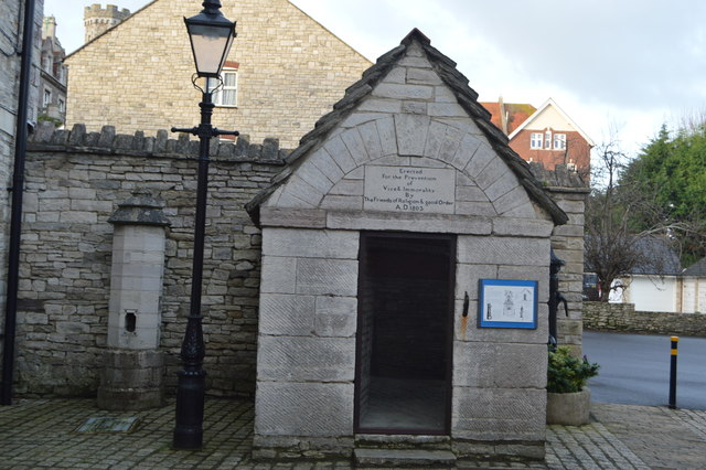 An old prison cell, Swanage © N Chadwick :: Geograph Britain and Ireland