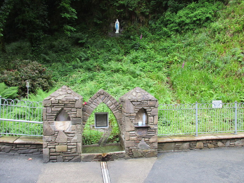 Grotto of our Lady of Melleray © Jonathan Thacker cc-by-sa/2.0 ...