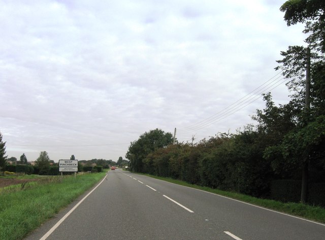 Entrance To West Pinchbeck © Alex Mcgregor Cc By Sa 2 0 Geograph