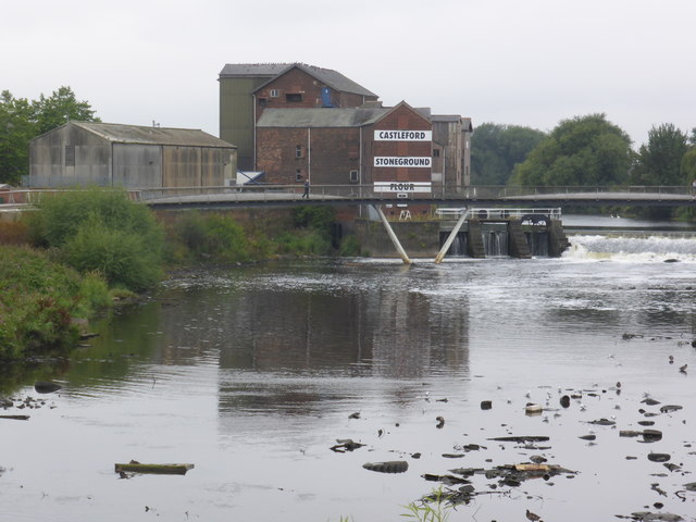 Queen's Mill, Castleford