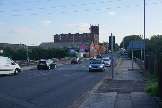 Worsley Road crossing the M61