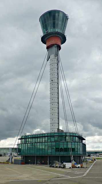 visit heathrow control tower