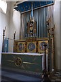 St Thomas, Bourne: altar (1)