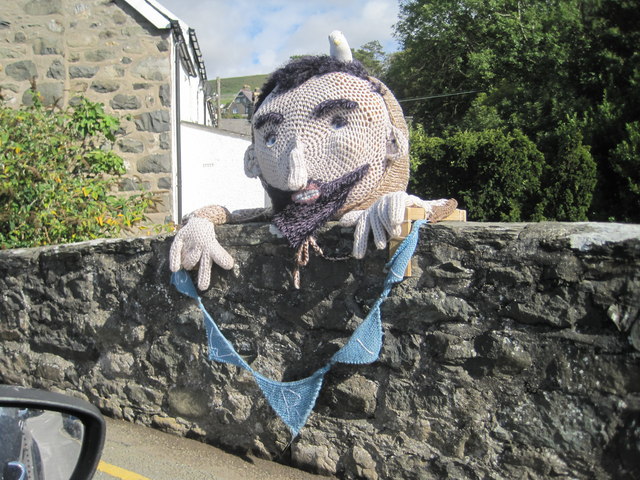 "Yarn-bombing" on the bridge at Llwyngwril