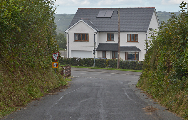 Road junction in Llanllwni